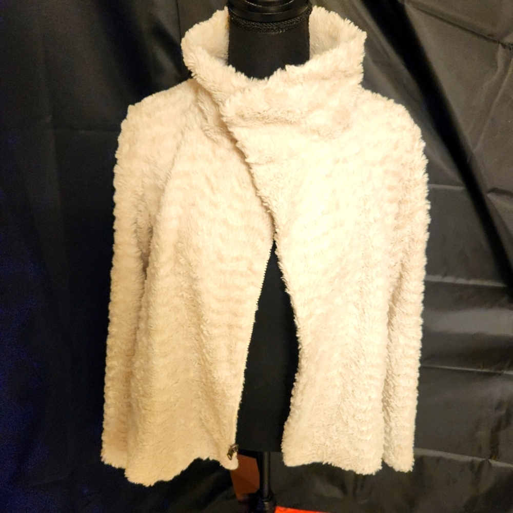 Rare Patagonia full rabbit fur versatile jacket